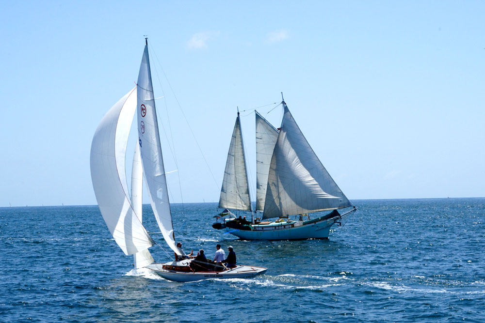 one-more-time-regatta-keeps-wooden-boats-on-the-water-the-log