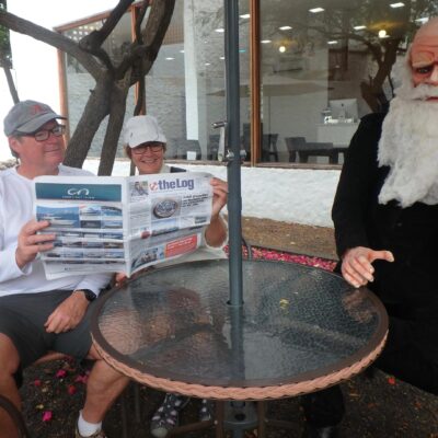 Visiting the ‘Living Laboratory’ of Evolution Jot and Linda Hollenbeck